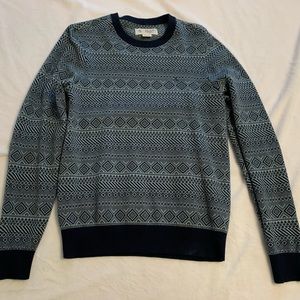 Penguin sweater